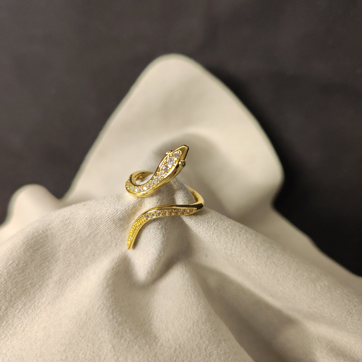 Wrap around Ring